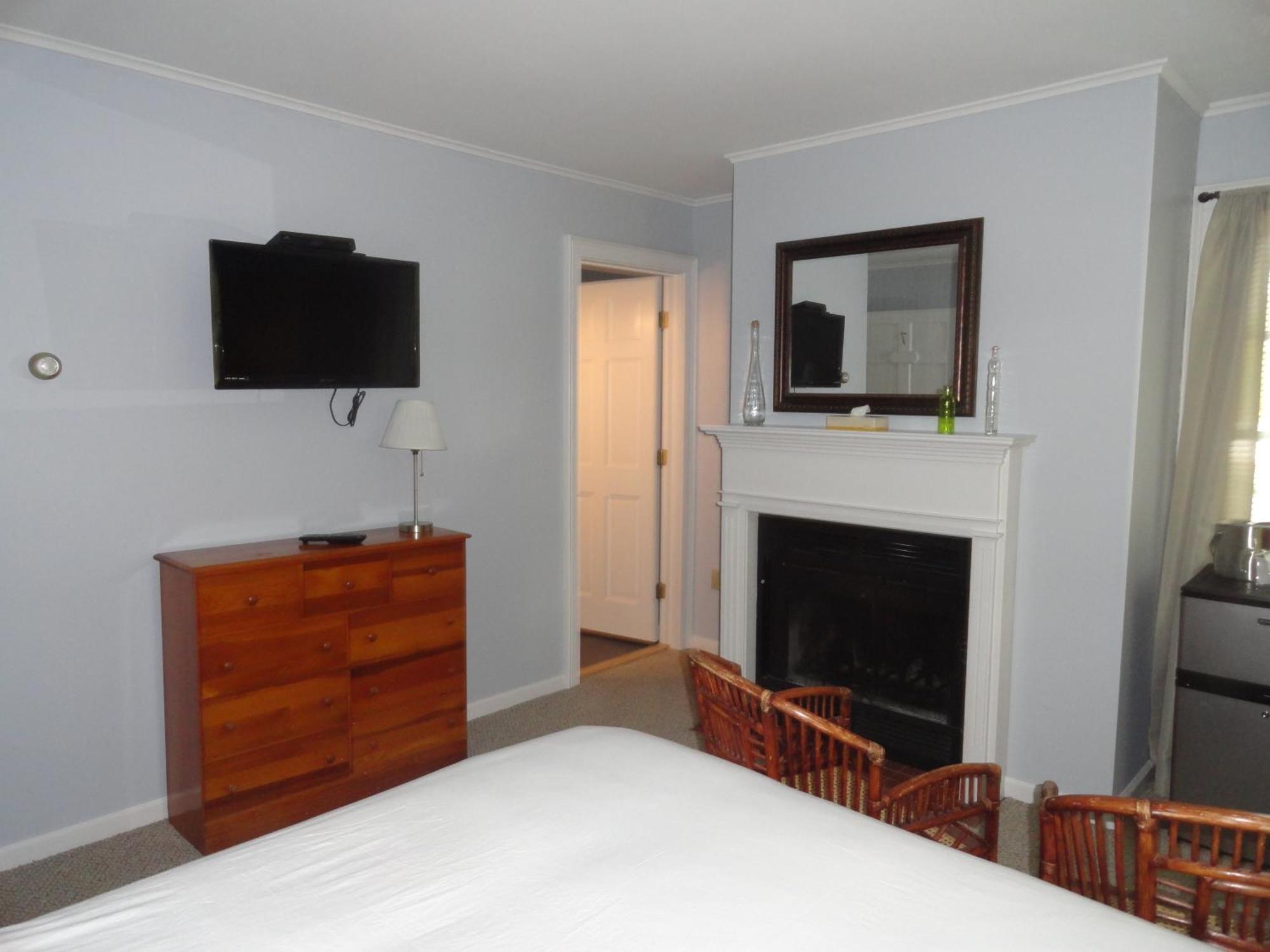 The Bond 1786 Inn (Adults Only) Warrensburg Zimmer foto
